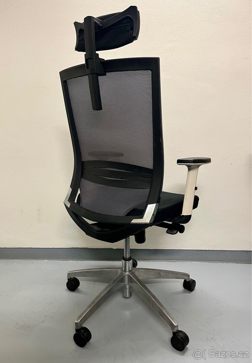 kancelářská židle s podhlavníkem - 3