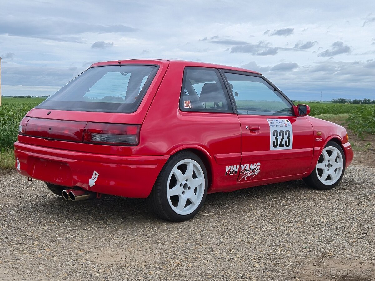 Mazda 323 _ 1.6 - 3