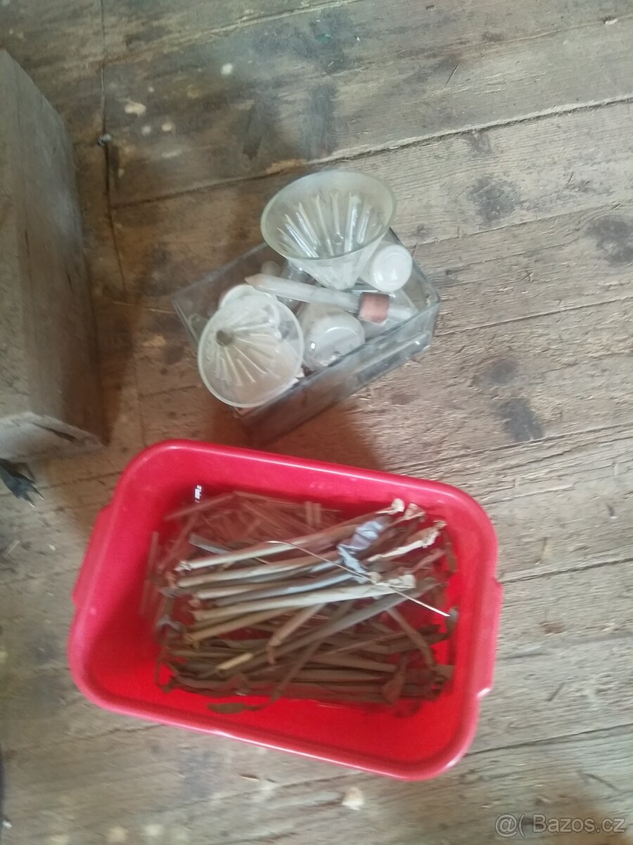 Laboratorní sklo - 3