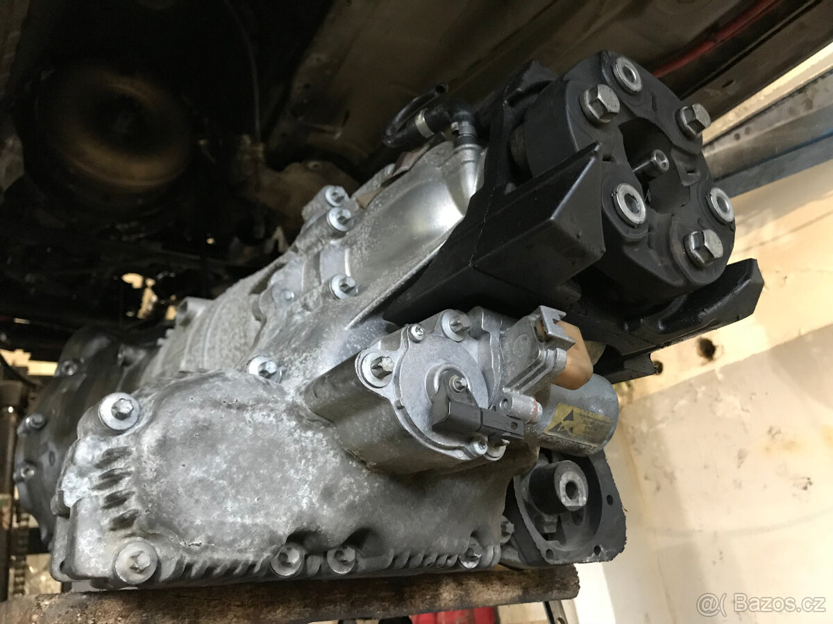 NÁHRADNÍ DÍLY BMW E91 E90 330D 330XD M57N2 - 3