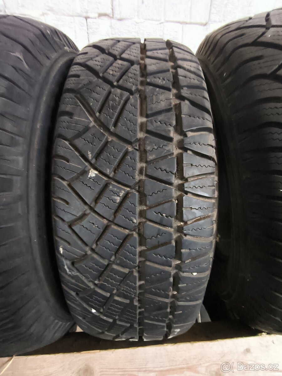 MICHELIN LATITUDE CROSS 235/65/17 - 3