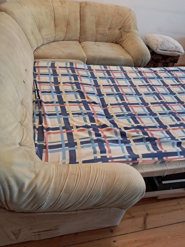 prodám rozkládací pohovku - 3