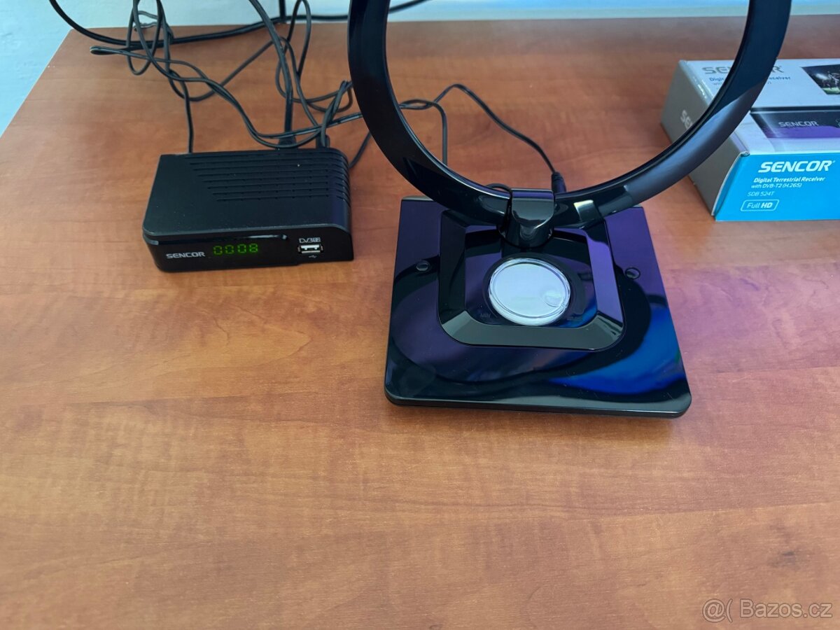 Televize LG 42PC35 (včetně antény a set-top boxu) - 3