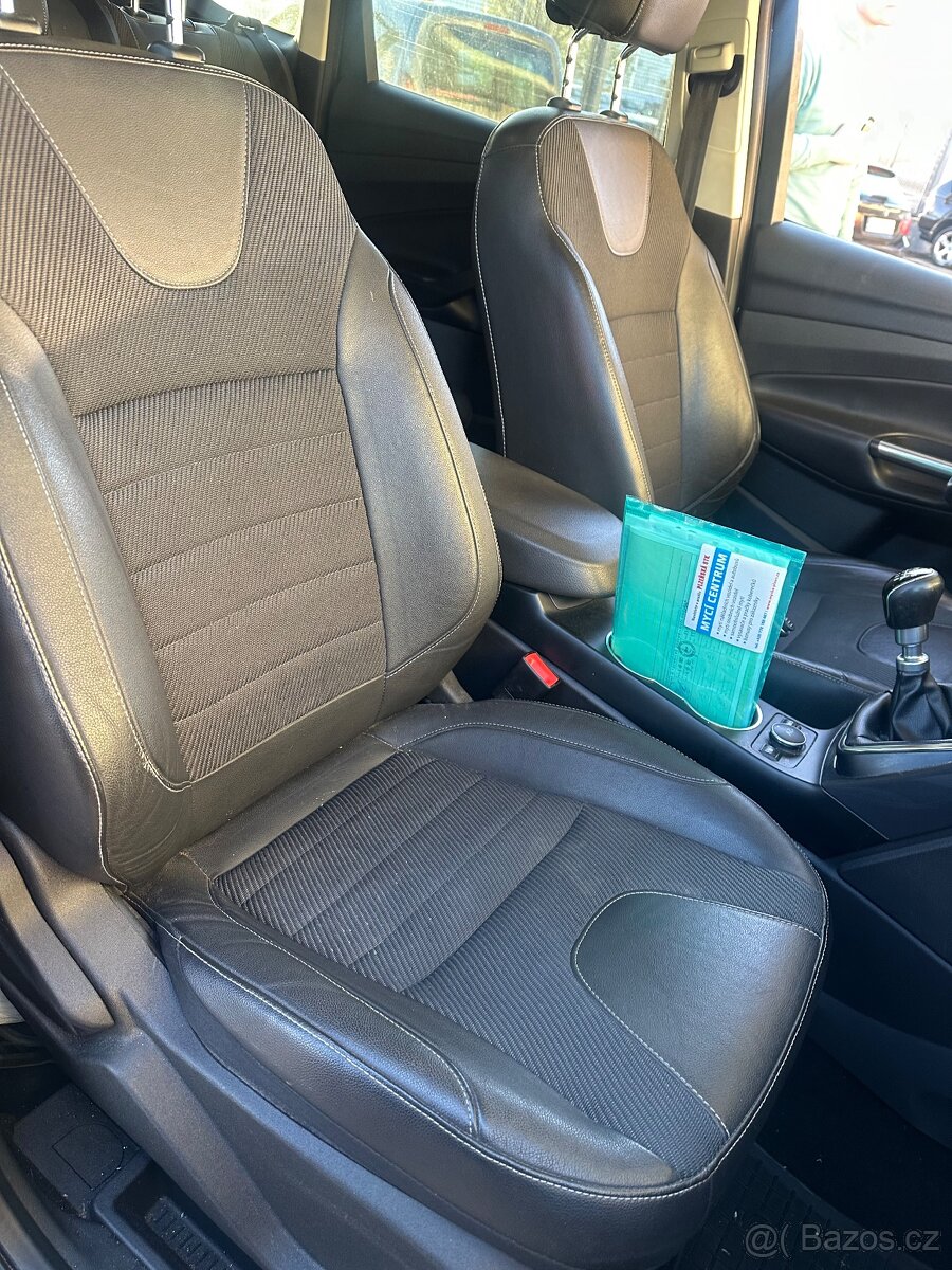 Ford kuga - 3
