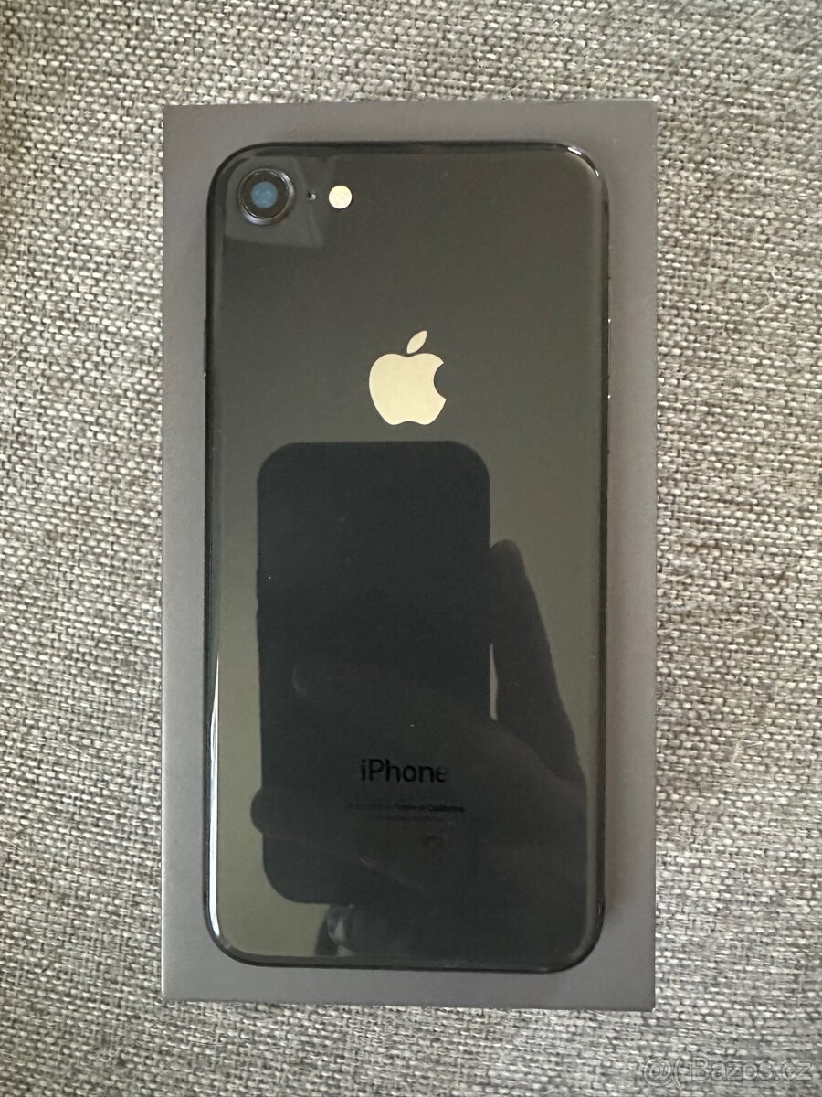 IPhone 8 64GB - 3