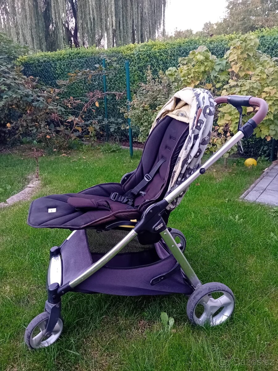 Prodám kočárek Mamas & Papas Armadillo - 3
