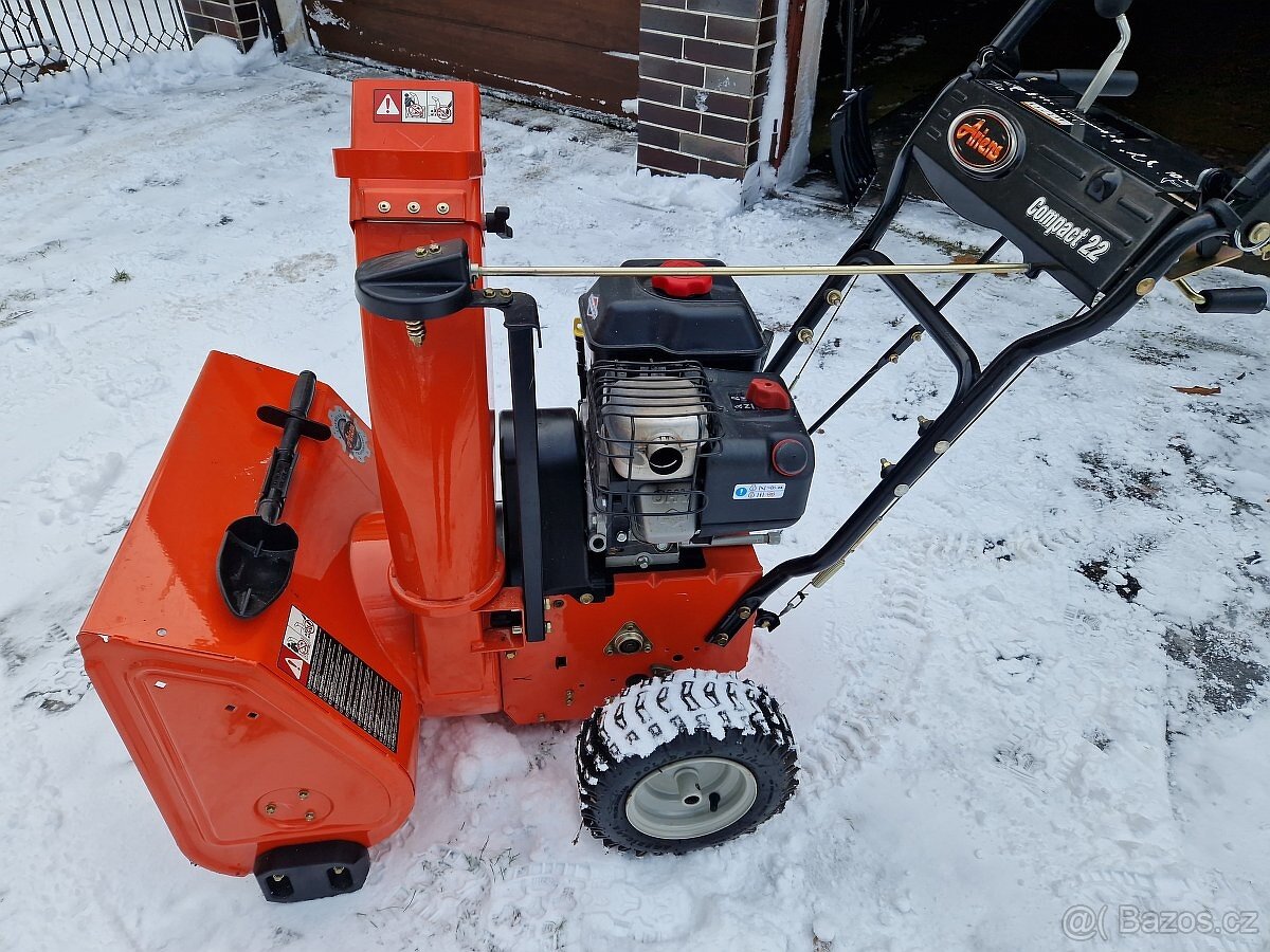 Sněhová fréza Ariens Compact 22 - 3
