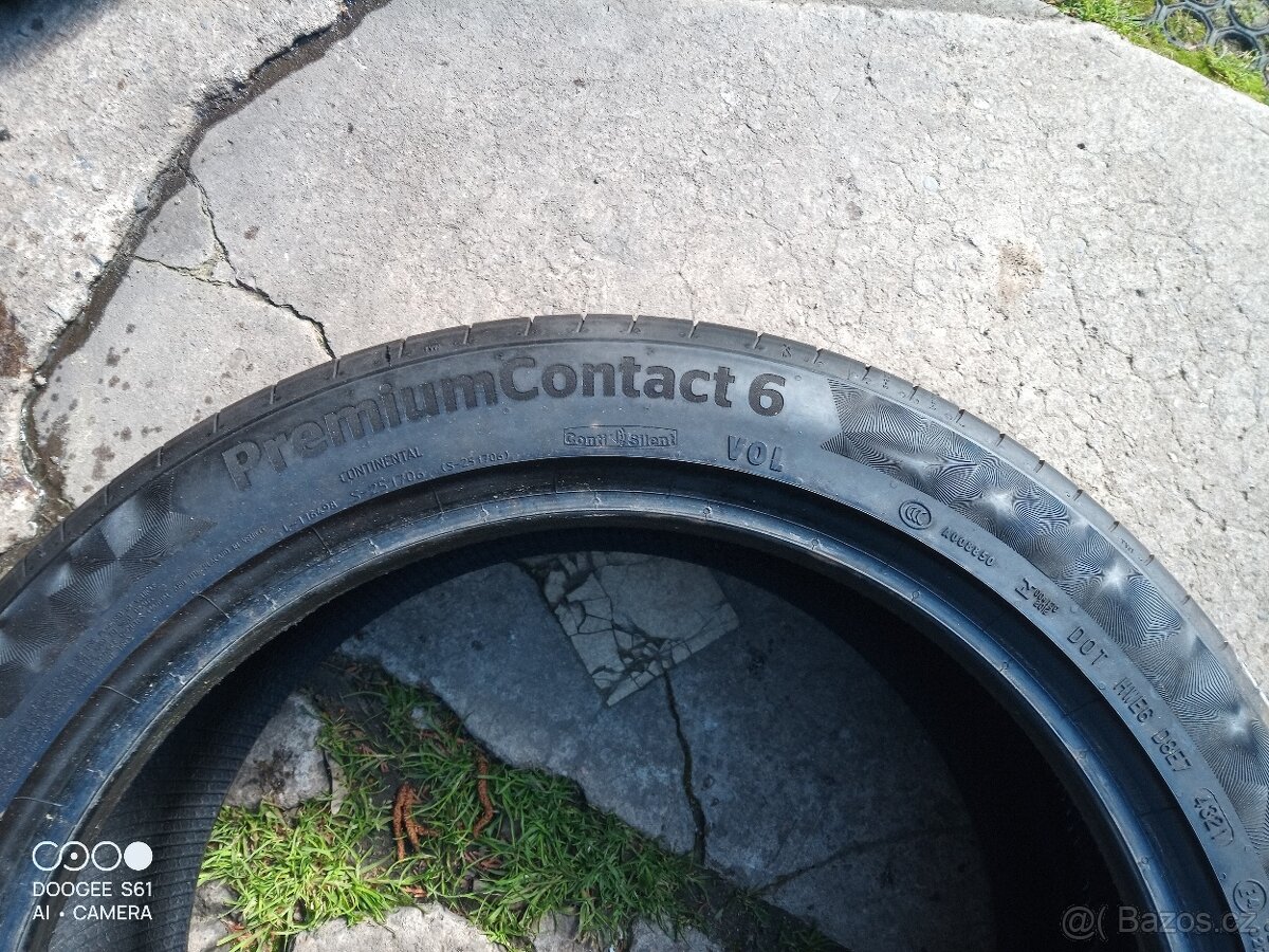 235/45 R19" V XL Continental - 3