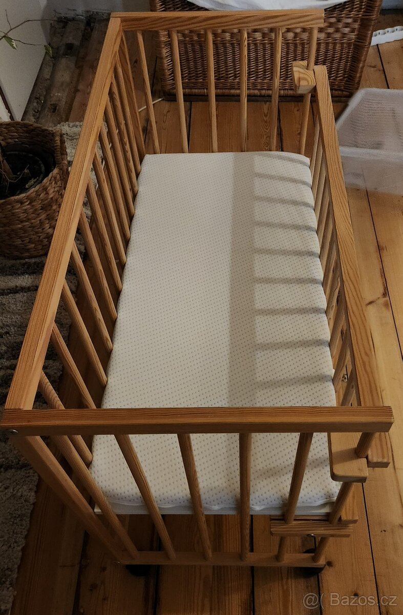 Dětská postýlka k posteli - 3