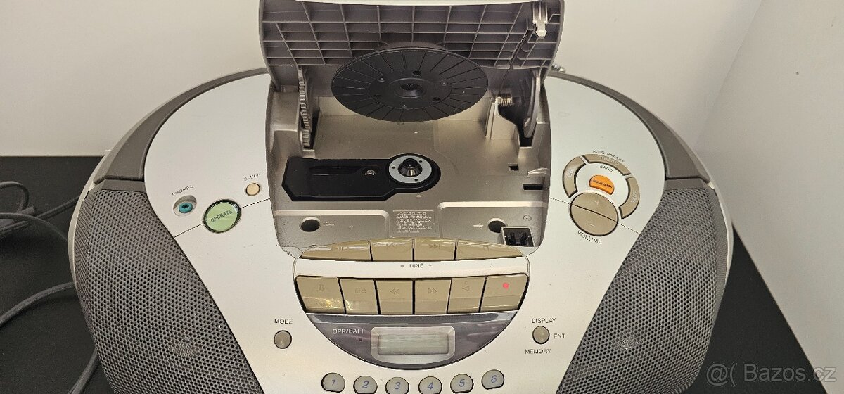 Radiomagnetofon SONY - 3