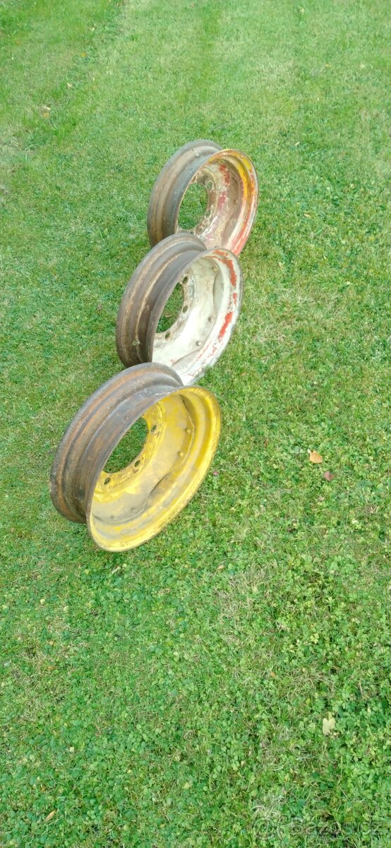 Prodám přední disky na RS-09 - 3