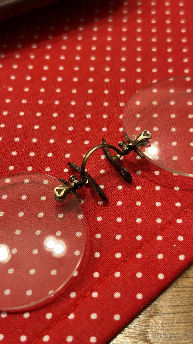 Staré funkční brýle - 3