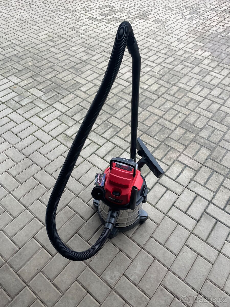 Einhell aku vysavač - 3