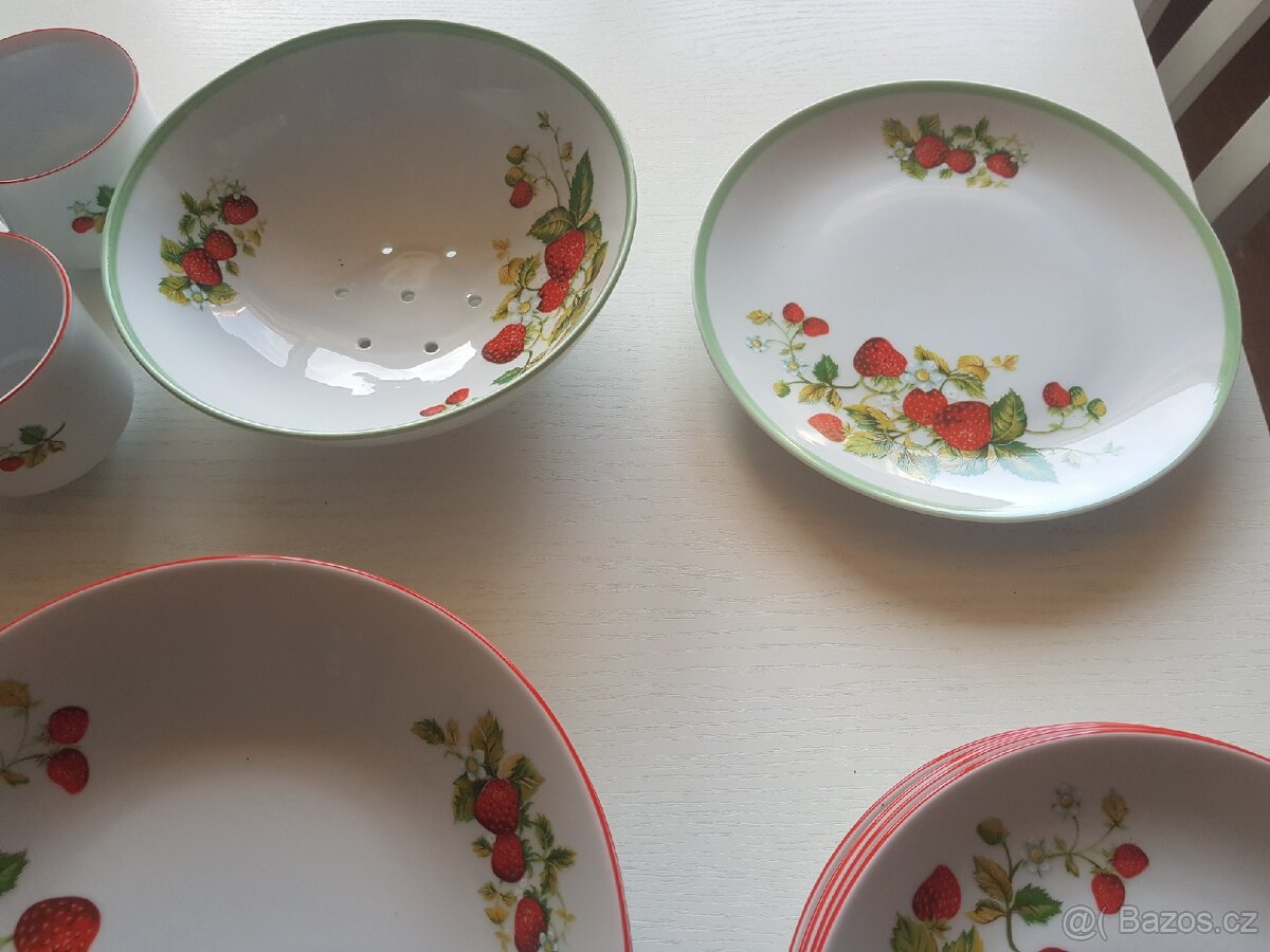 Porcelanova sada - 3