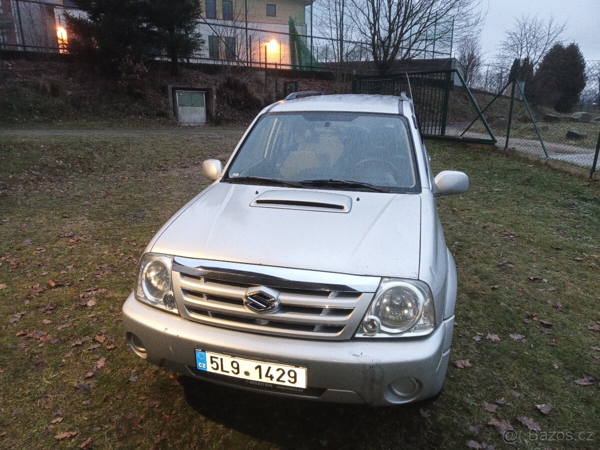 Suzuki Grand Vitara XL7 2,0 HDI r.v. 2004 - 3
