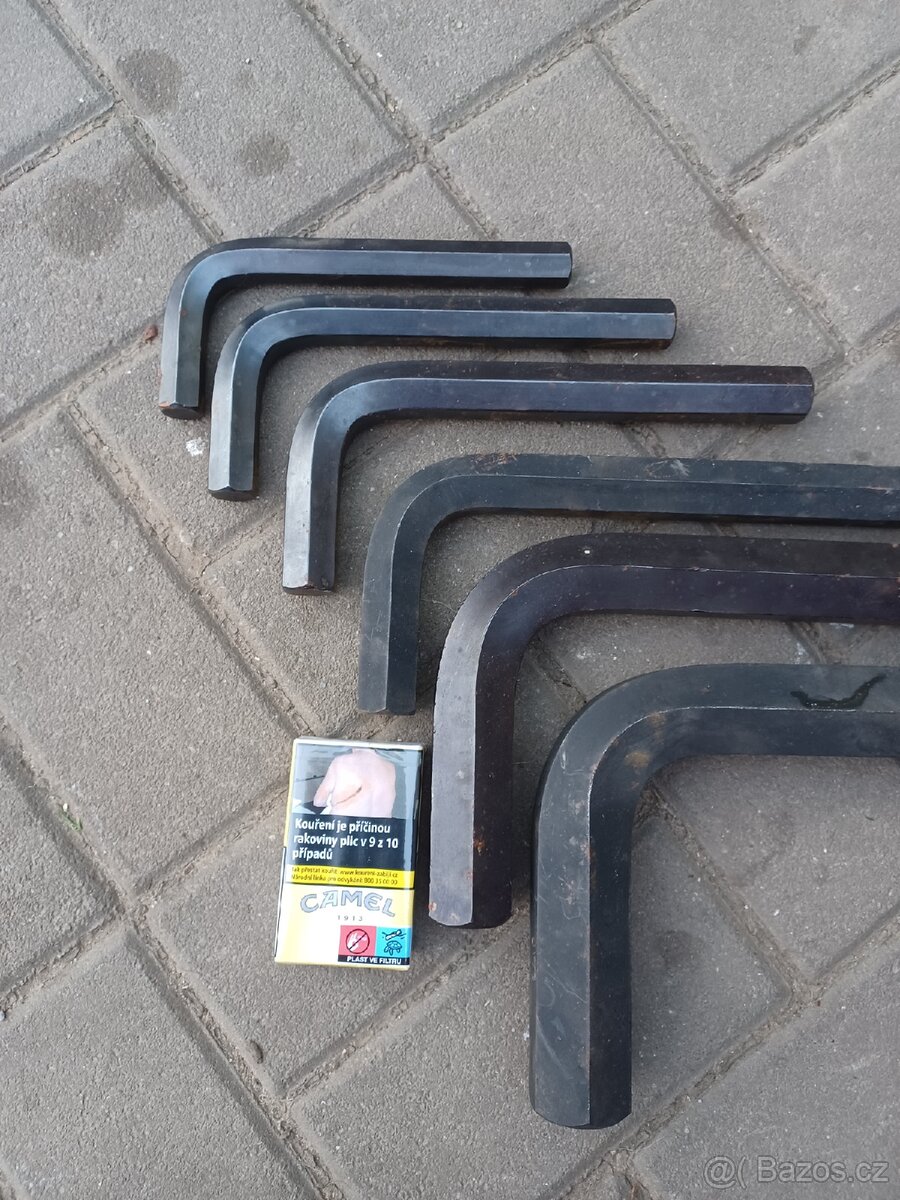 Sada imbus klíčů. - 3