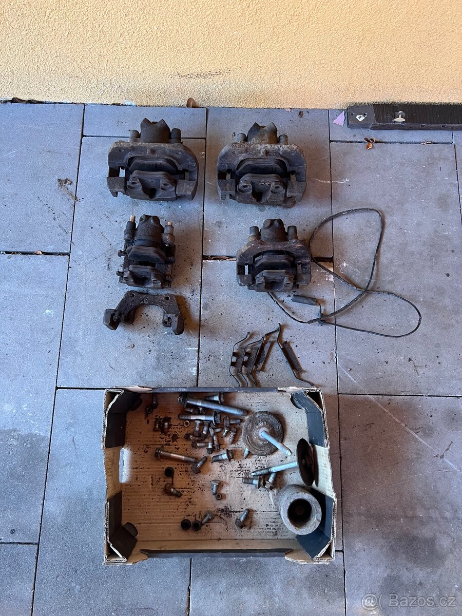 Bmw e46 brzdiče + destičky - 3