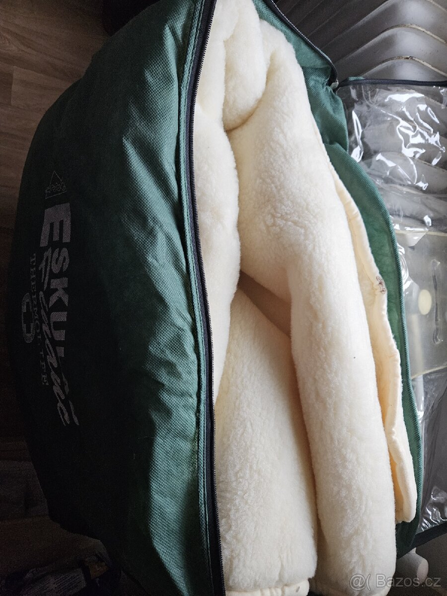 Deka z ovci vlny - 3