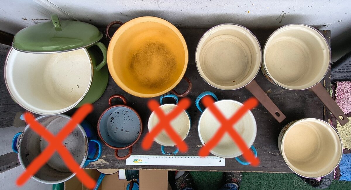 konvolut kovového kuchyňského retro nádobí - 3