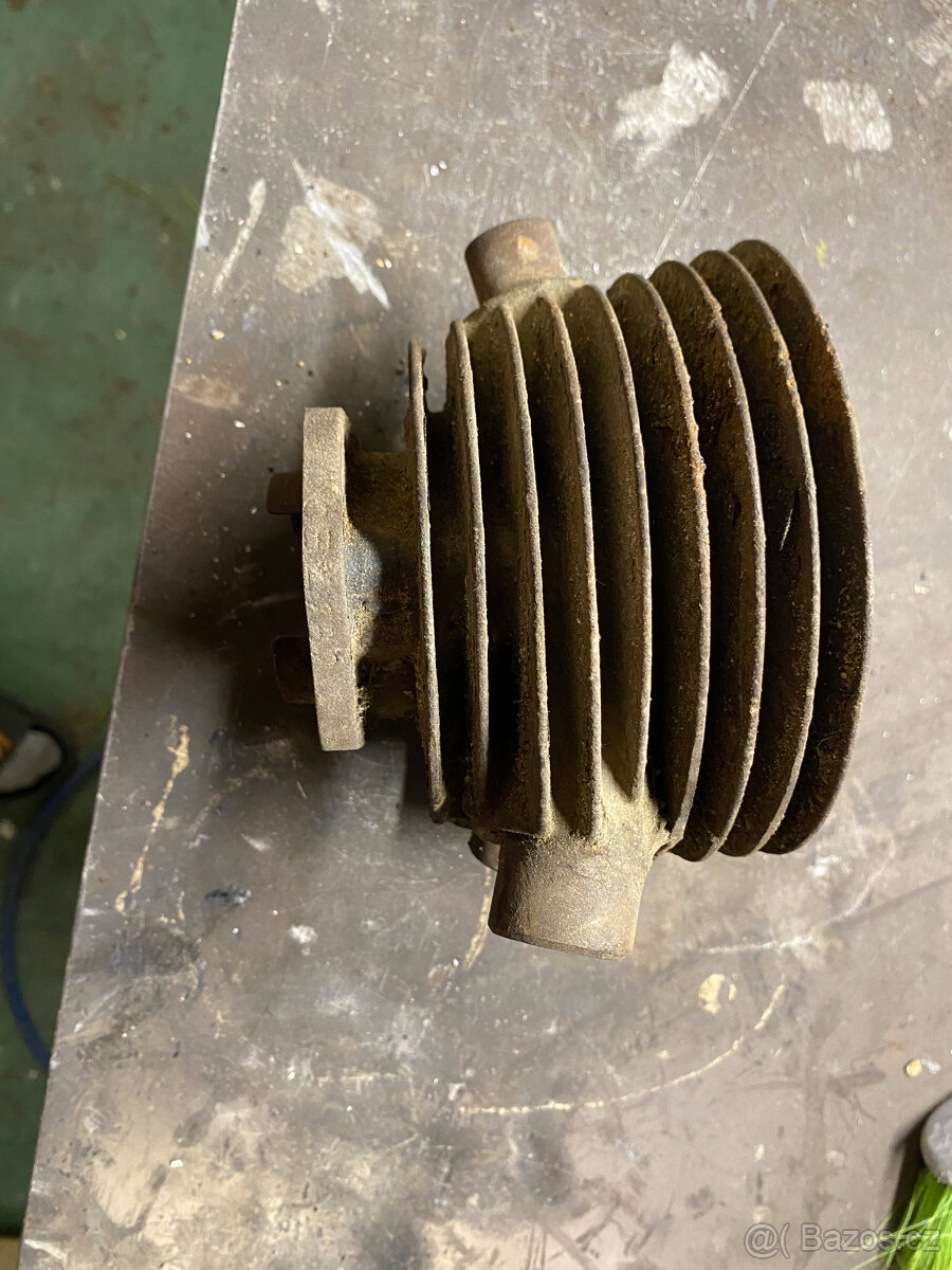 čz 125 B T (válec, hlava) - 3