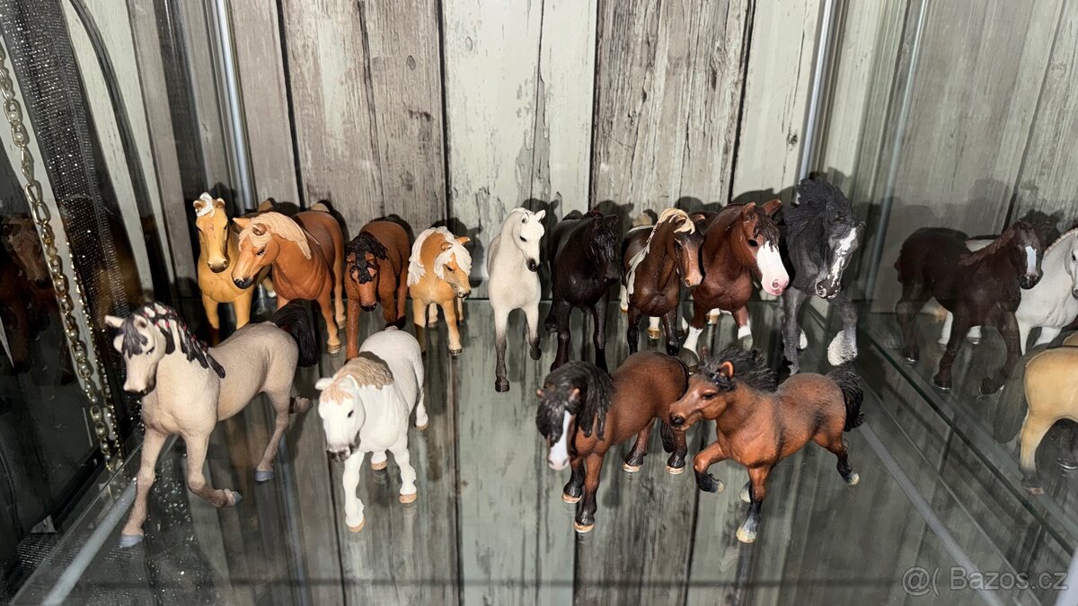 Schleich koně, hříbata, pejsci na prodej - 3
