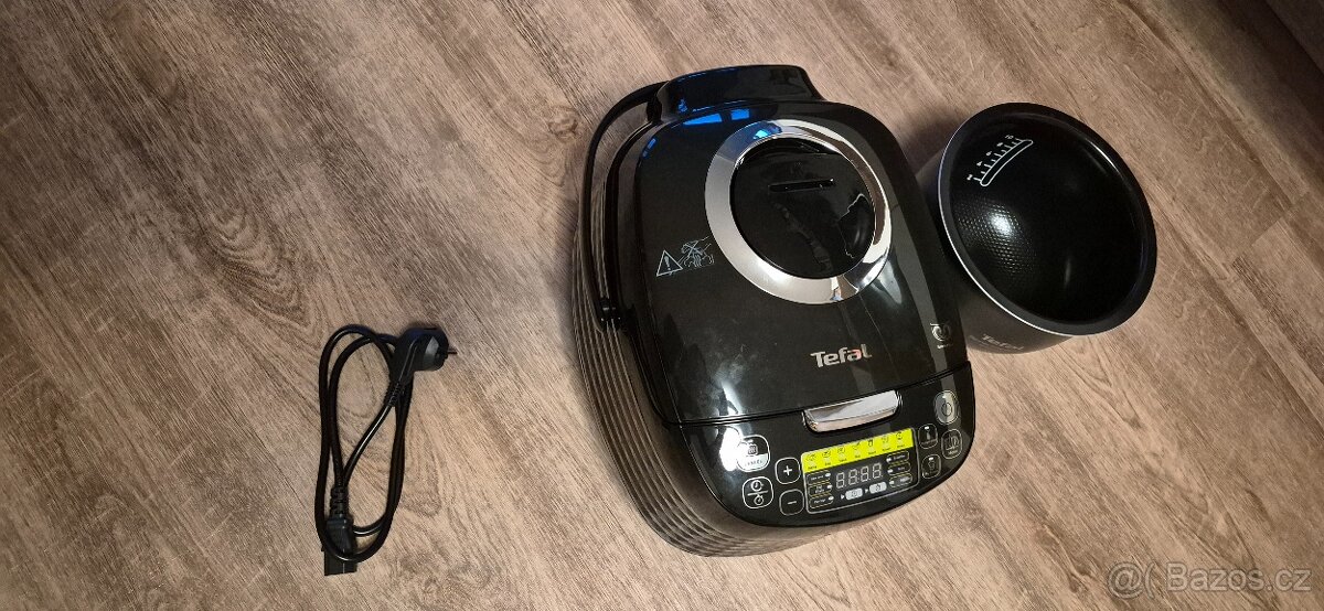 Multifunkční hrnec Tefal Sphericook - 3