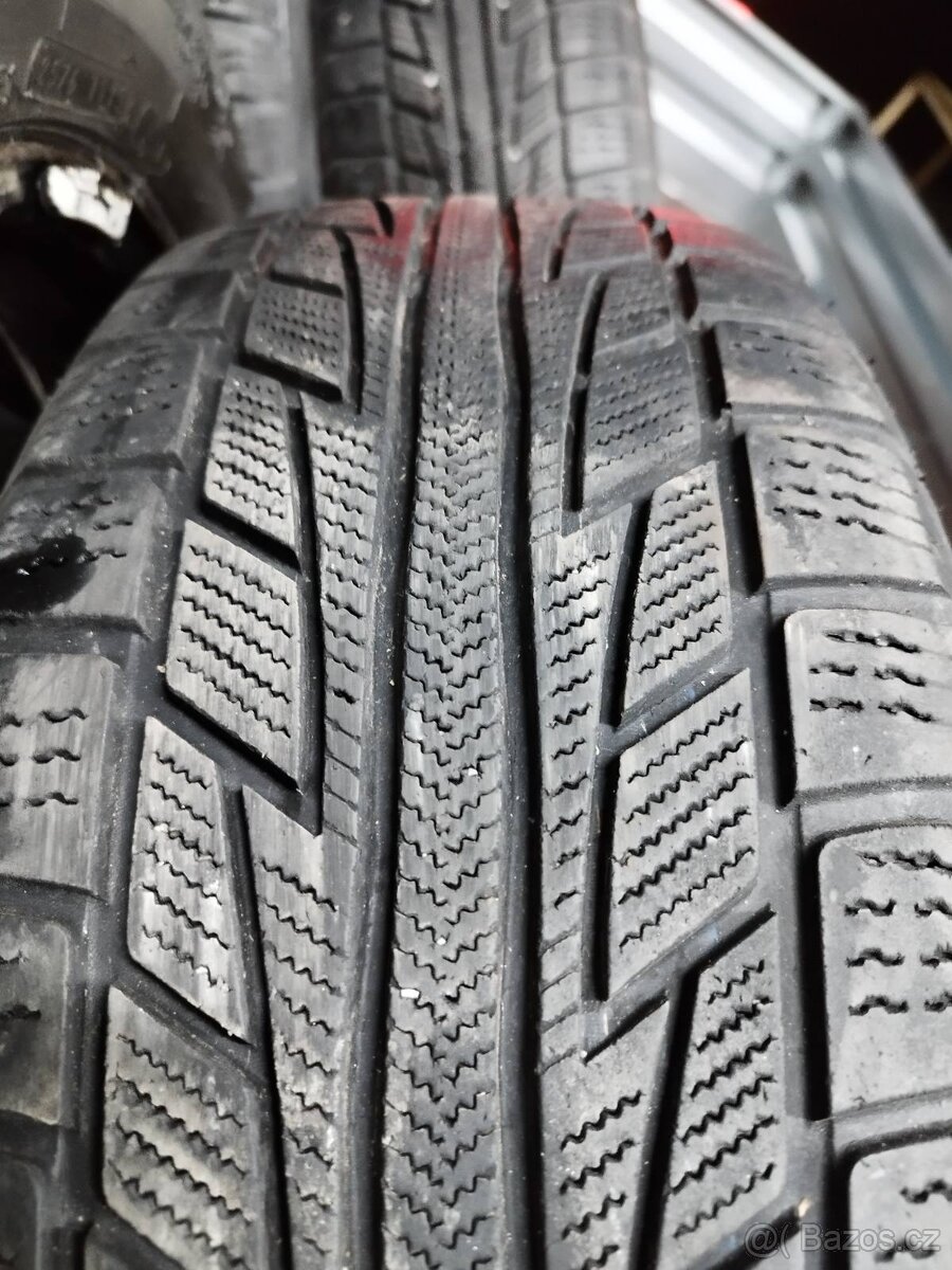 Zimní sada kol 215/60 R16 - 3