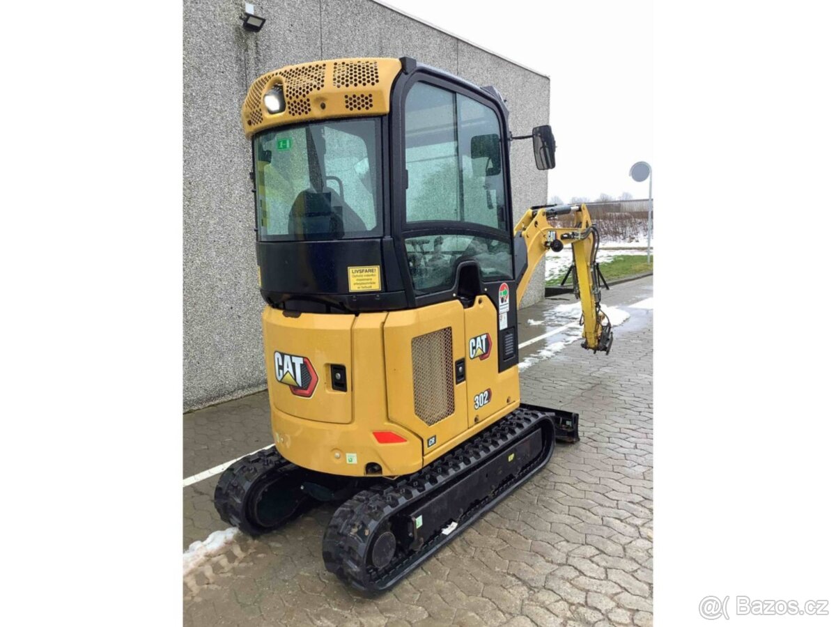 Minibagr CAT 302 CR - 3