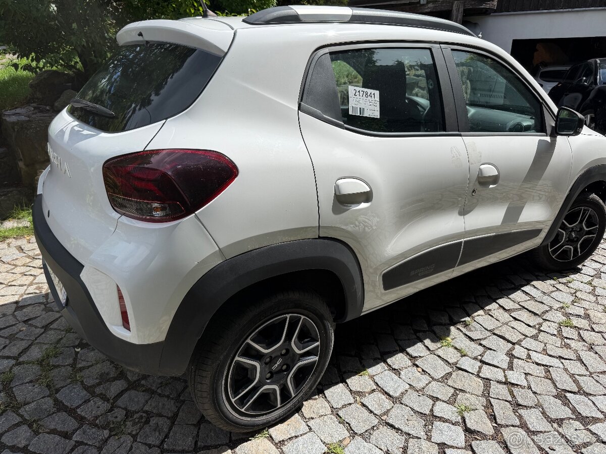 Dacia Spring - 3