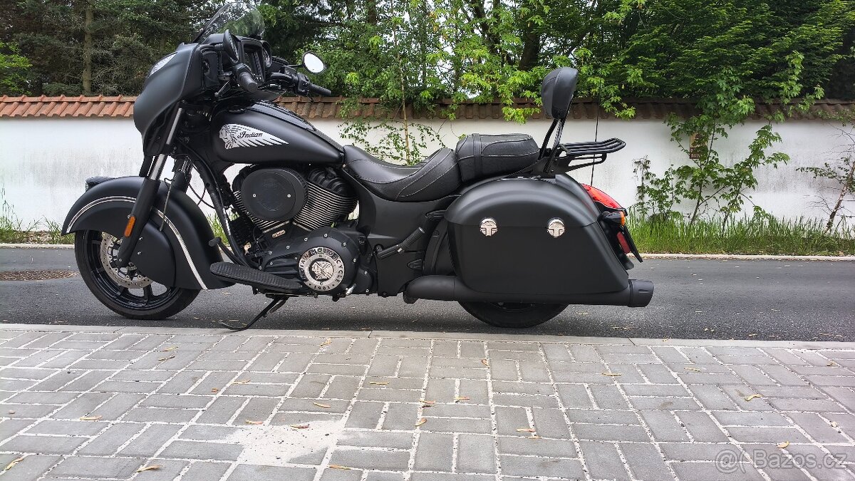 Indian Chieftain Dark Horse - 3