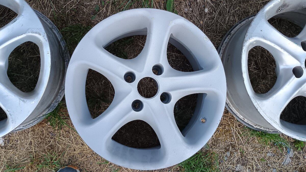 4x108 R15 7J ET25 - 3