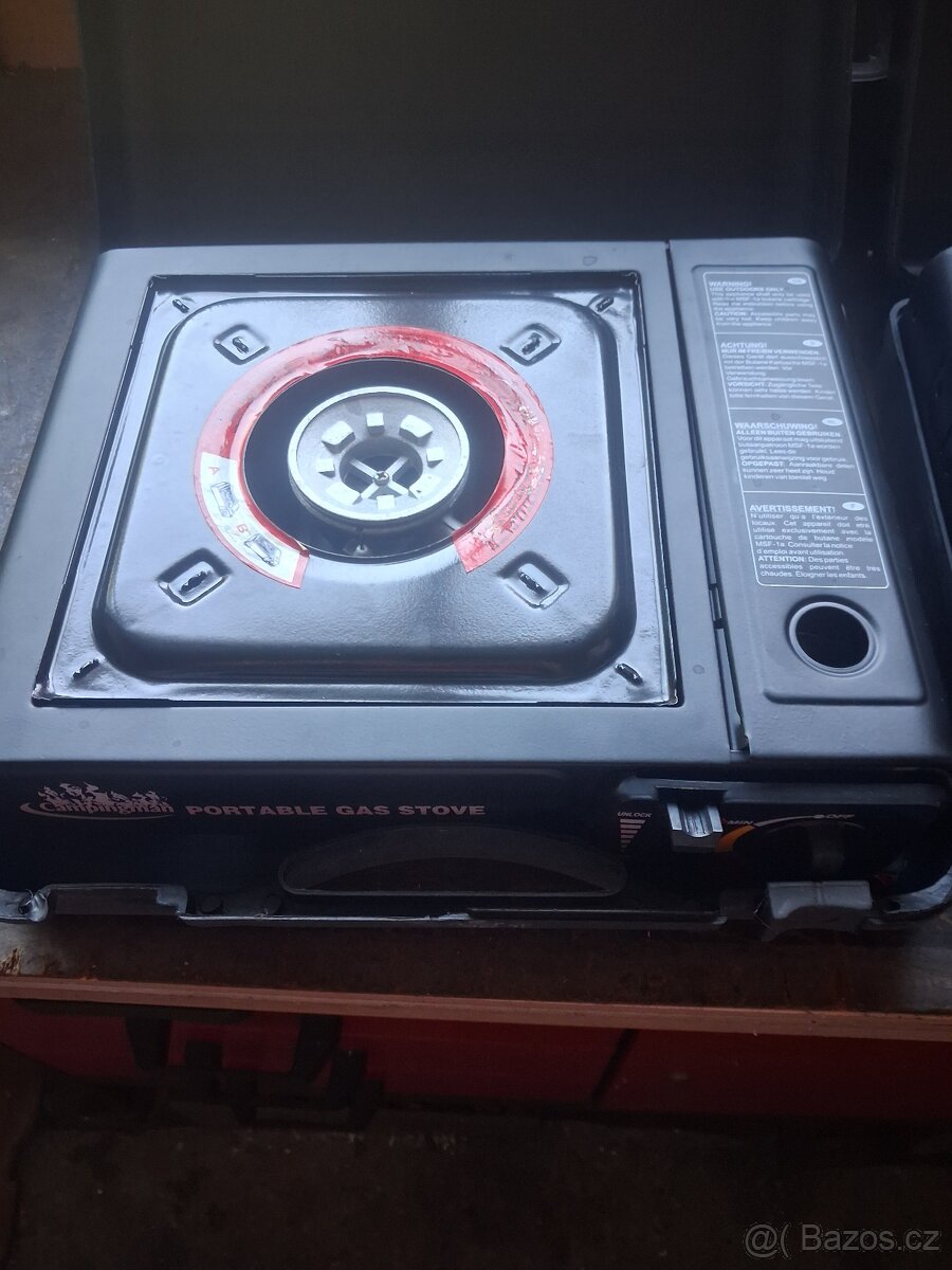 Campingovy vařič plus 4 plynove bomby - 3