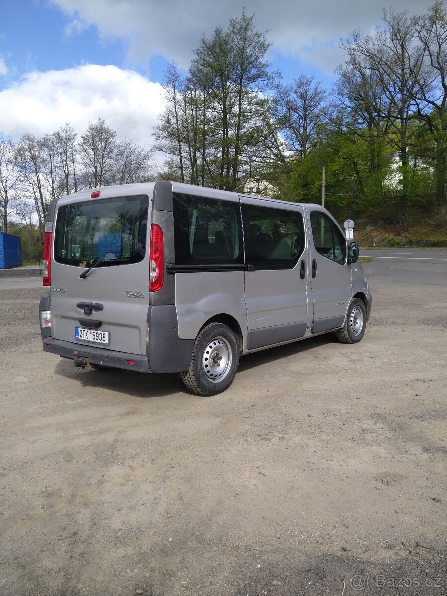 Renault Trafic 2 2.0dci 9 mist autobus - 3