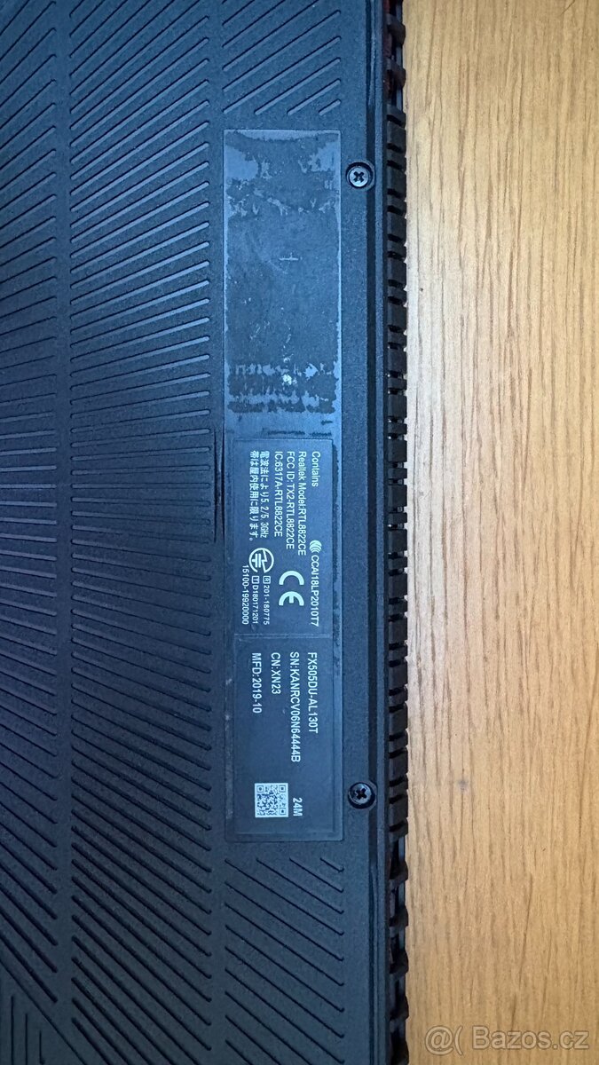 Herní notebook Asus TUF Gaming FX505DU-AL130T - 3