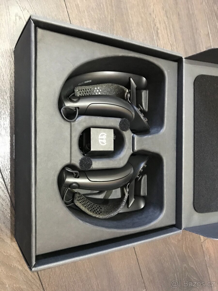 Ovladače Valve Index (Knuckles controllers) - 3