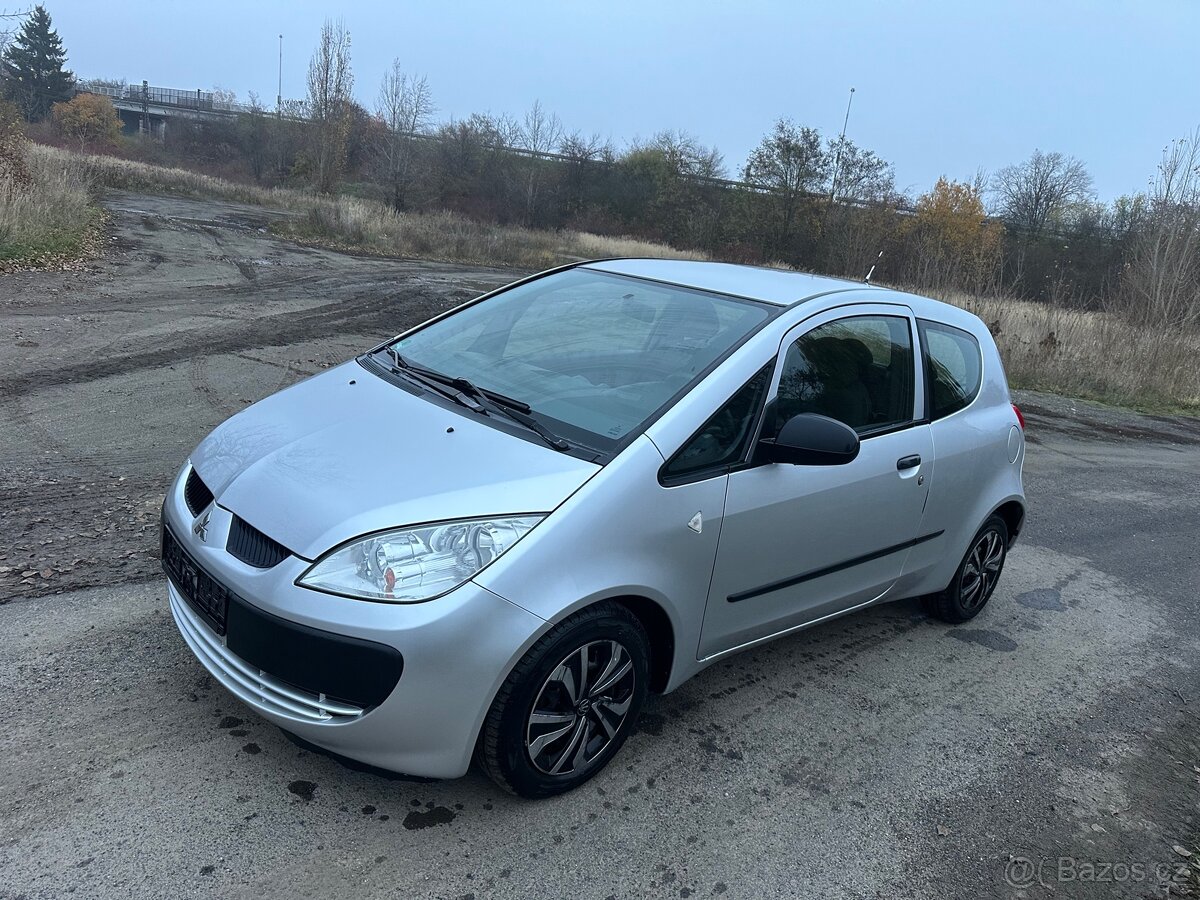 Prodám Mitsubishi Colt CZ3 – 1.1 benzín, 55 kW, r. 2006 - 3