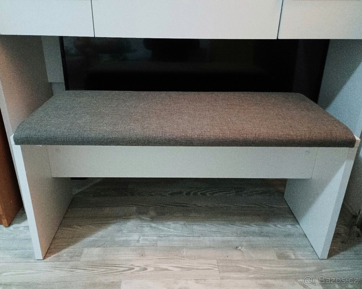 Toaletní stůl s lavicí - 3