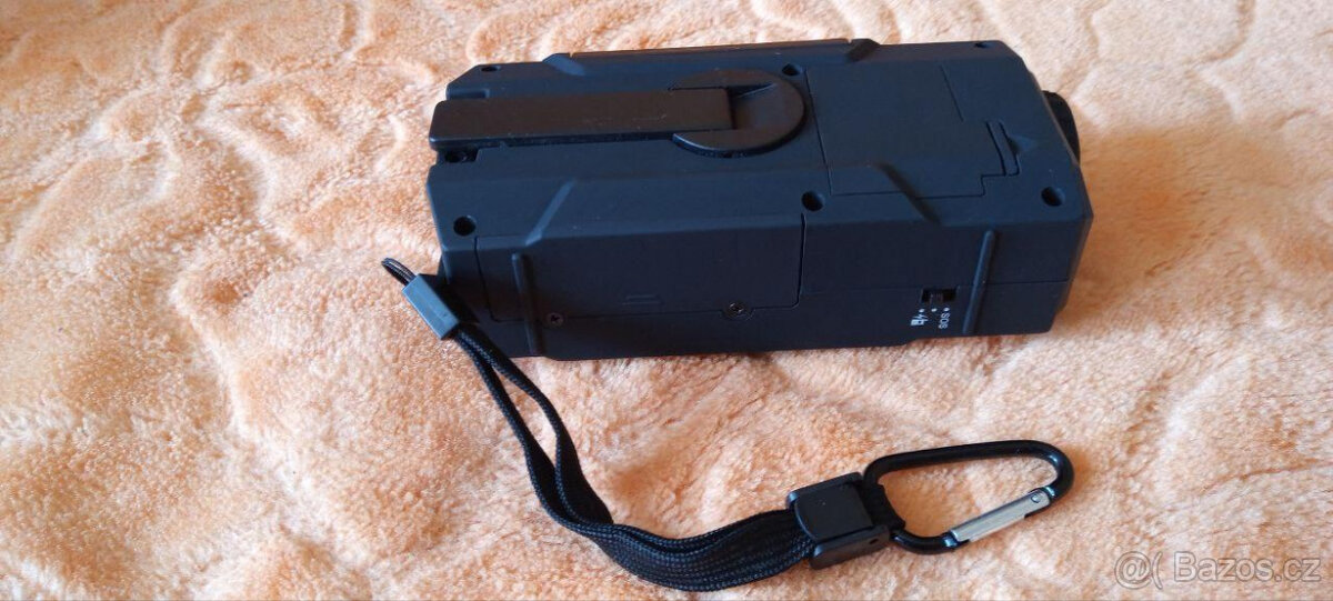 Multifunkční solární nouzové rádio - 3