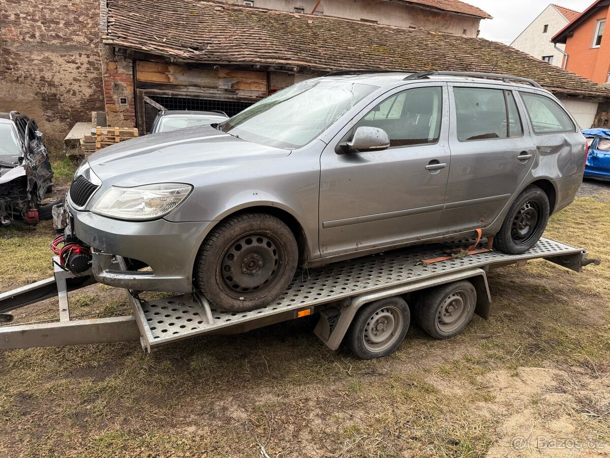 Škoda Octavia II 2.0tdi - 3