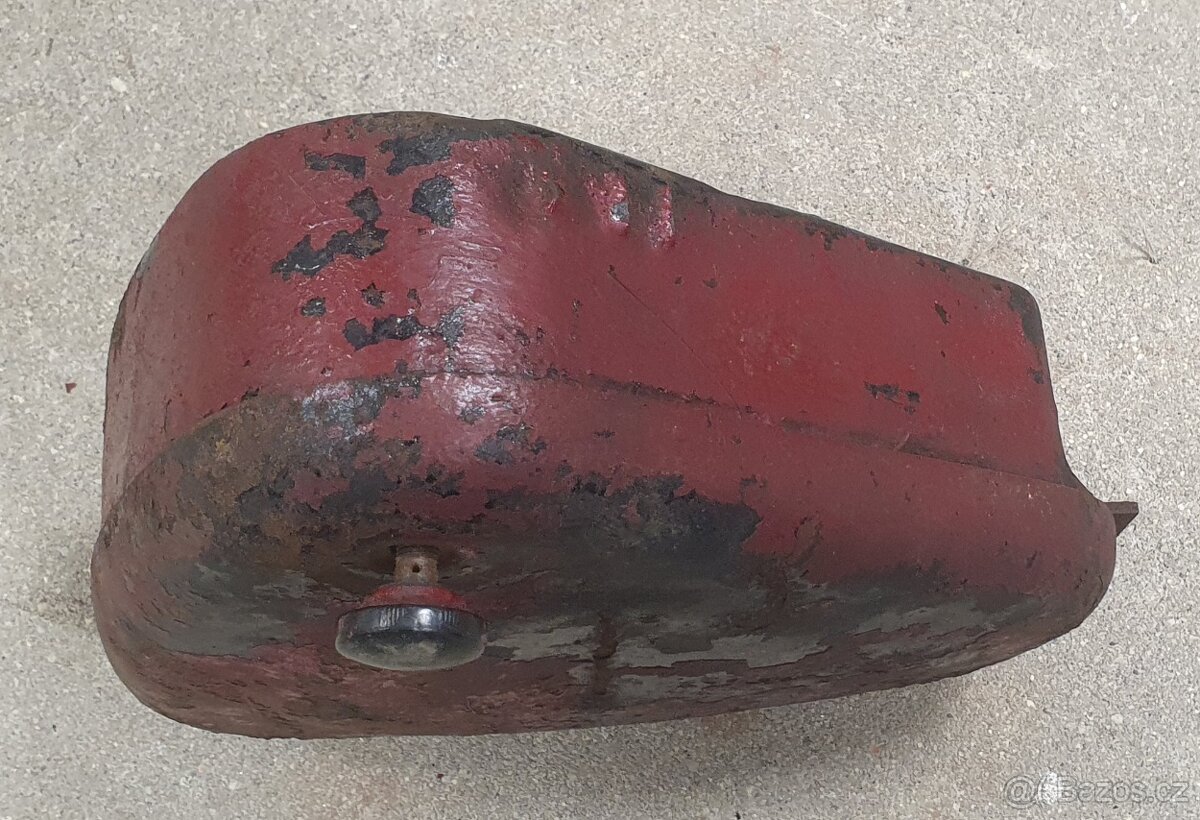 Jawa Pérák kastlík - 3