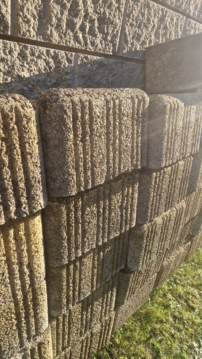 Svahové tvárnice - 3