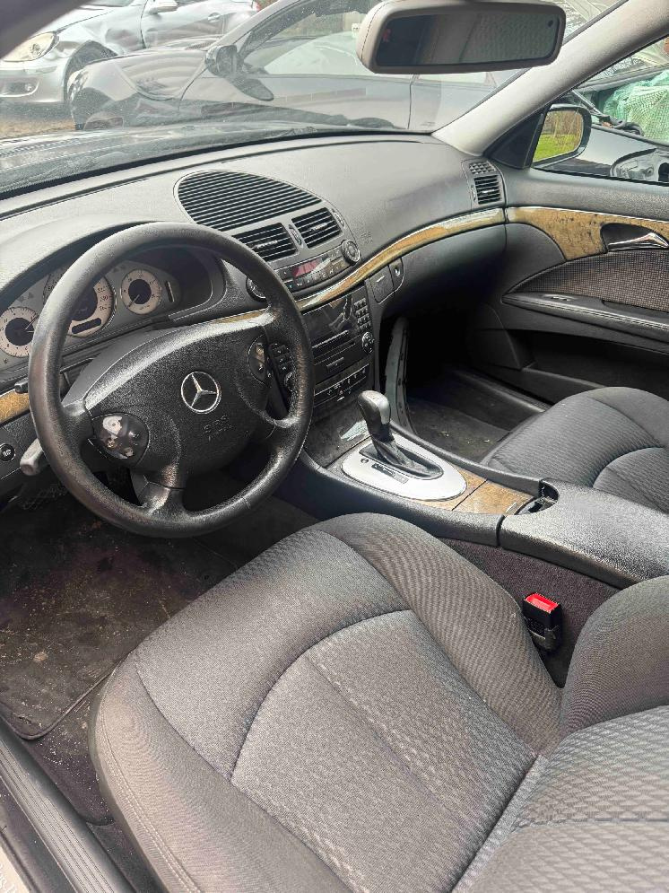 MERCEDES BENZ E W211 320CDI náhradní díly - 3