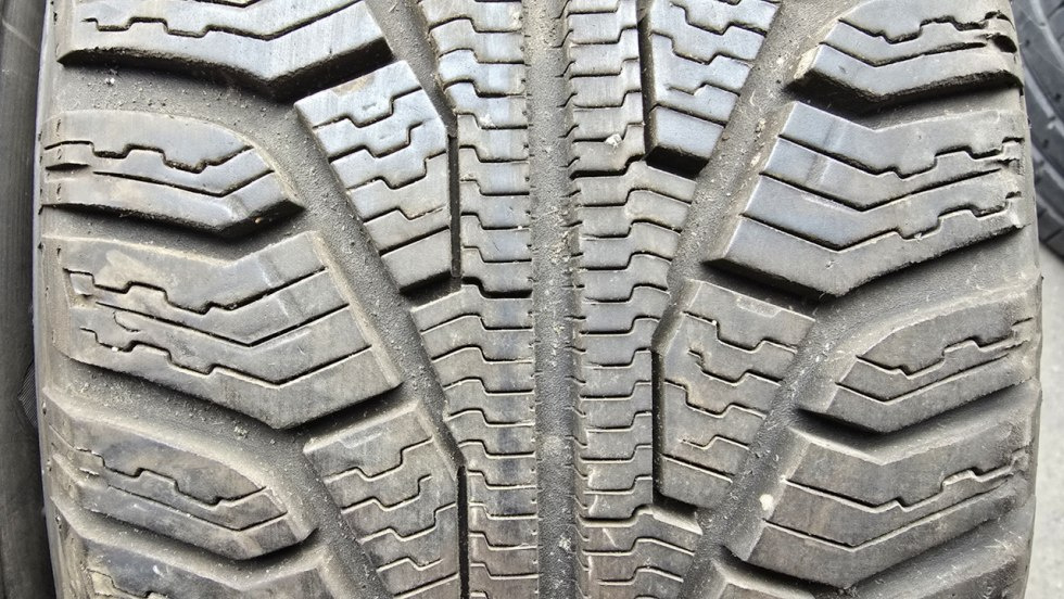 Zimní pneu 205/55/16 Uniroyal - 3