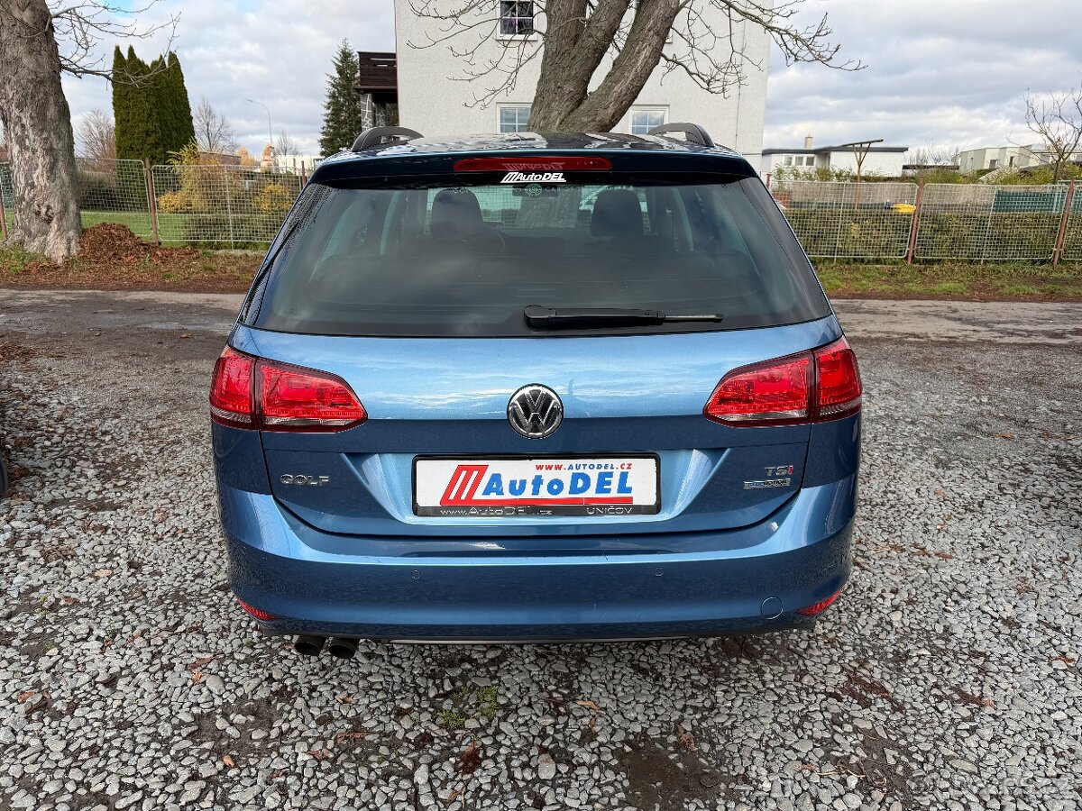 Volkswagen Golf 1,4 TSi Serviska, ParkPilot, ALU - 3