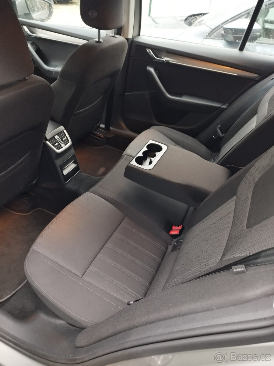 Škoda Octavia Combi 2017 - 3