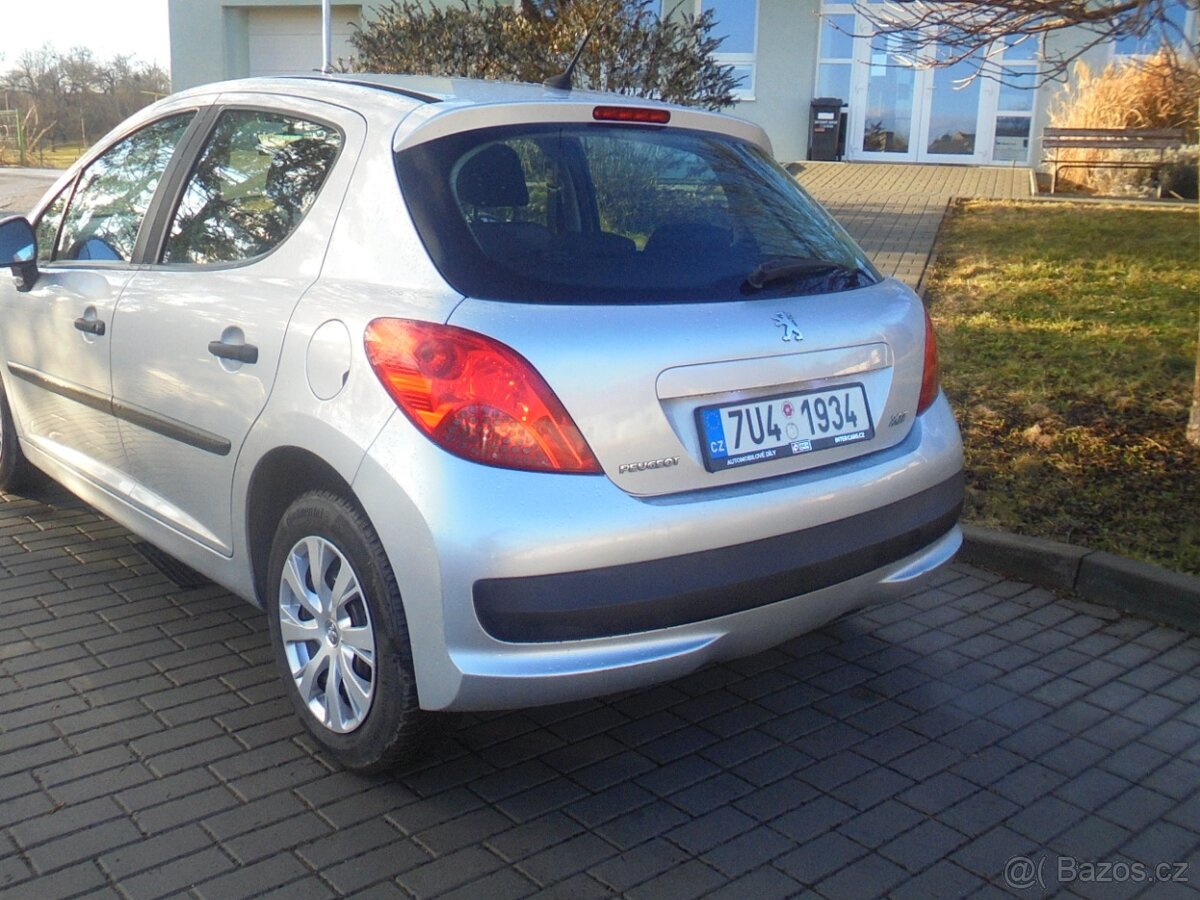 PEUGEOT 207 - 3
