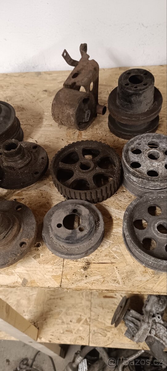 Prodám díly na VW GOLF II. - 3