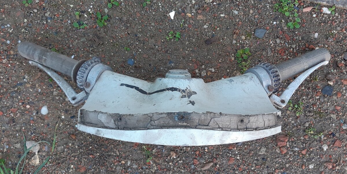 Tatran manet - řídítka - 3