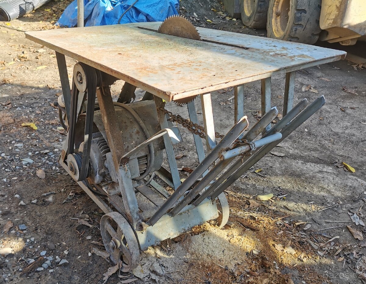 Pila na dřevo, cirkulárka - 3