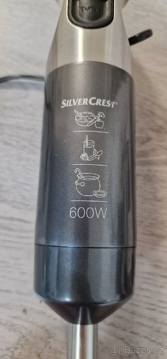 Tyčový mixér ponorný od značky silvercrest má čtyři nože - 3